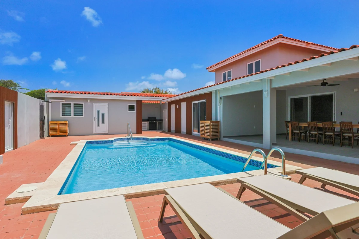 Palm Beach 88C, Aruba — original listing photograph